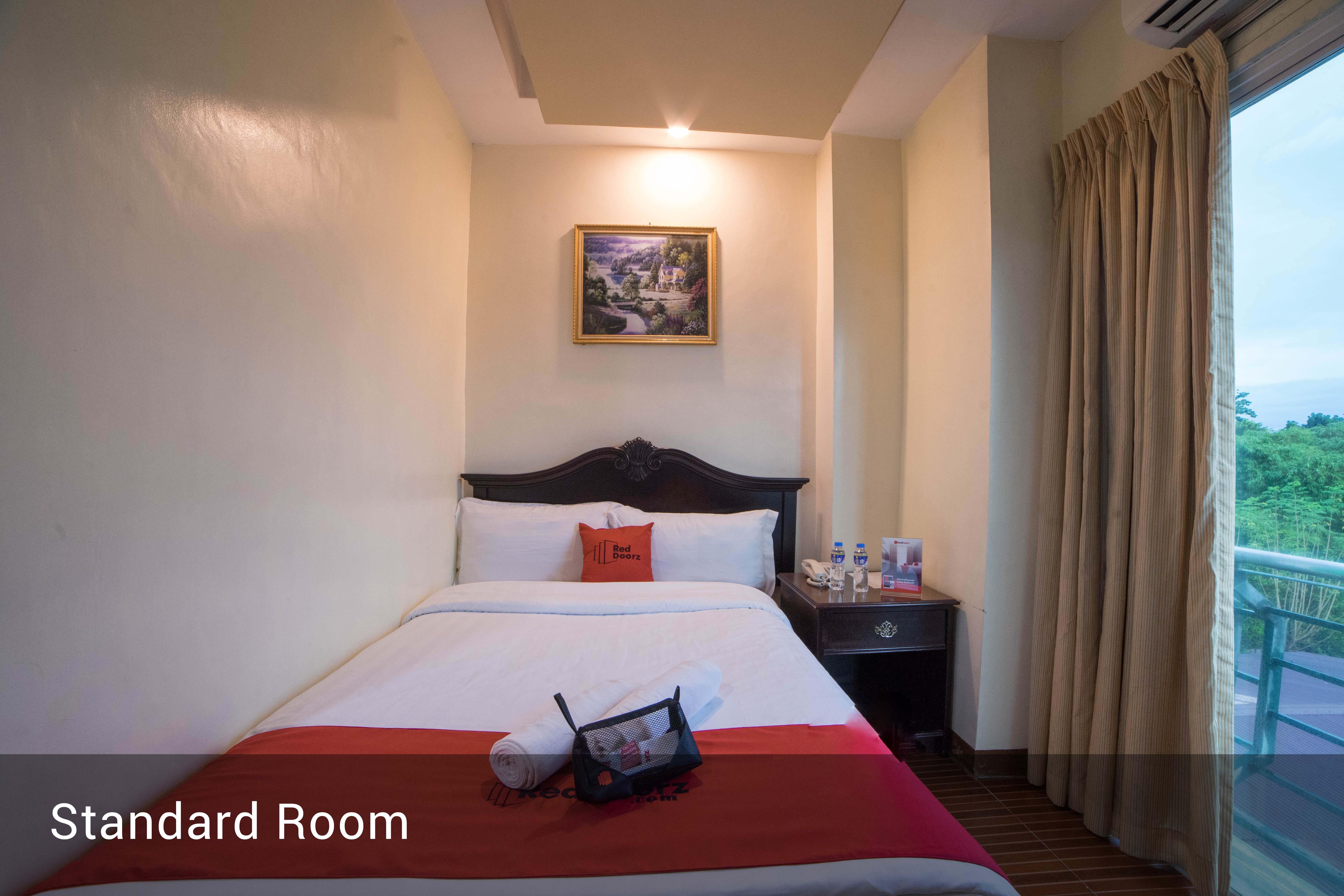 Reddoorz Plus @ Balibago Angeles City Εξωτερικό φωτογραφία