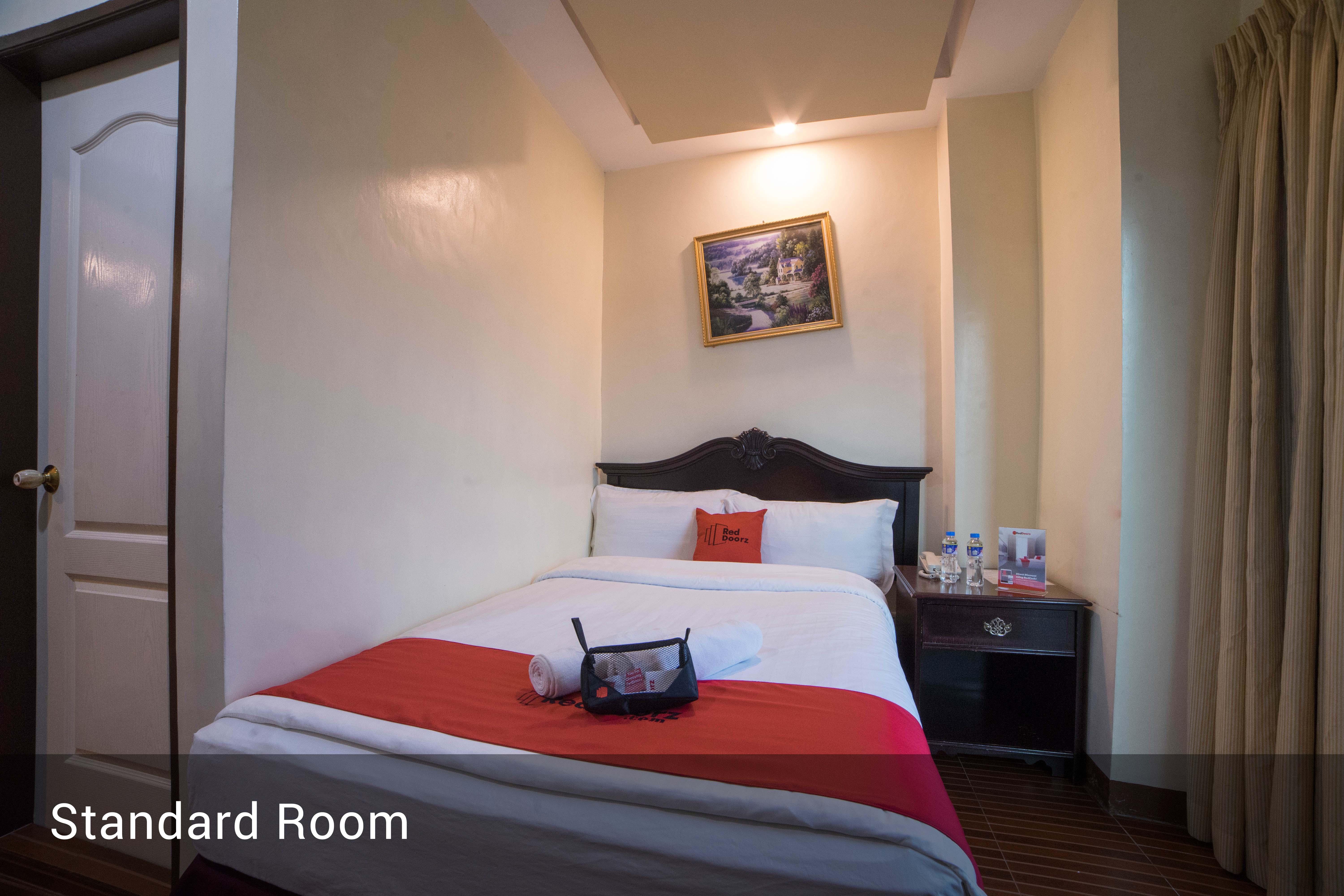 Reddoorz Plus @ Balibago Angeles City Εξωτερικό φωτογραφία