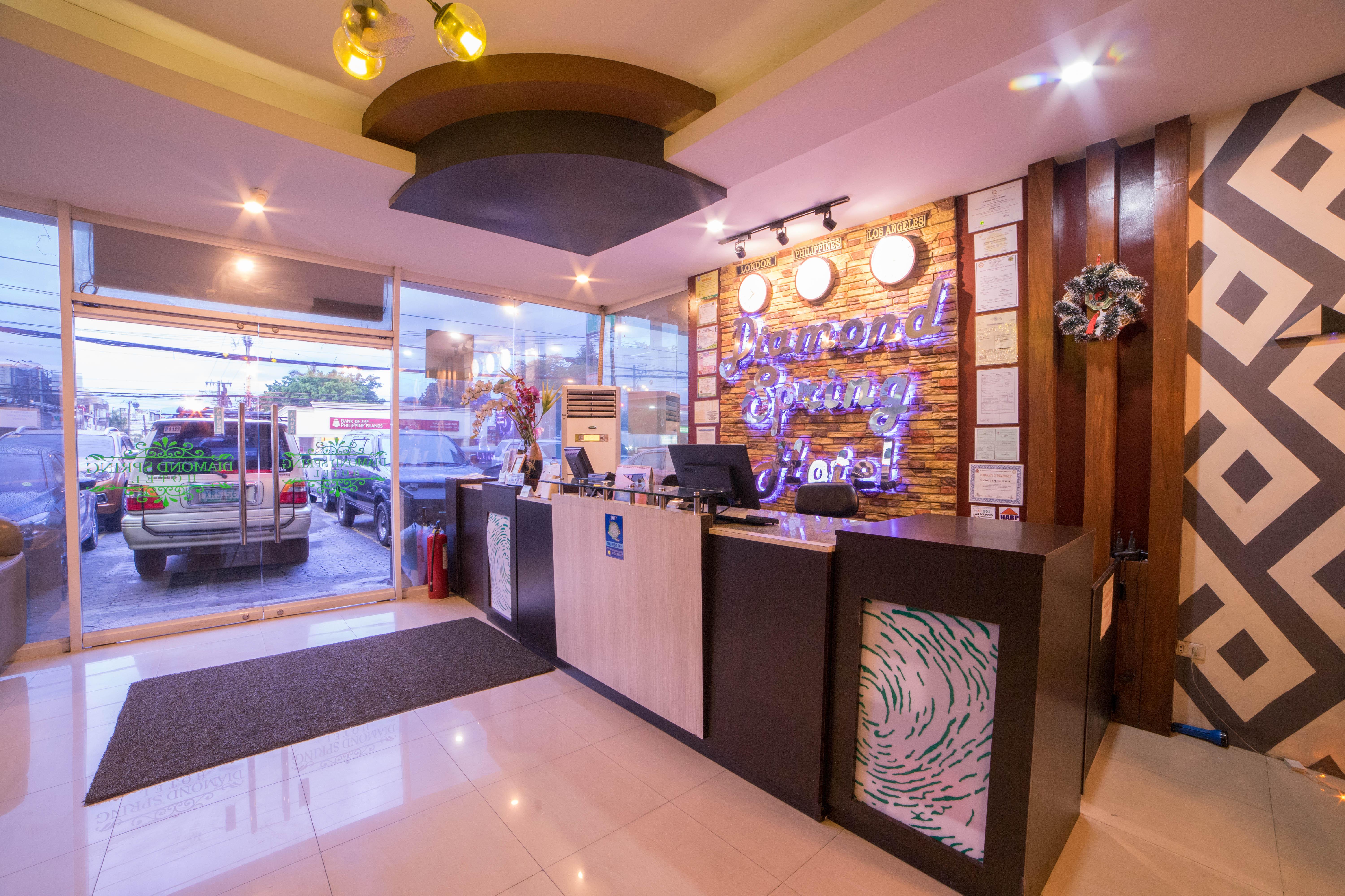 Reddoorz Plus @ Balibago Angeles City Εξωτερικό φωτογραφία