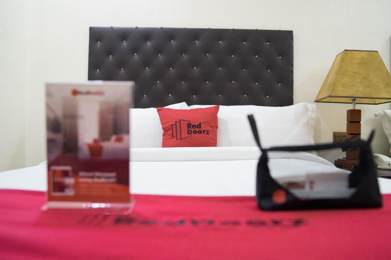 Reddoorz Plus @ Balibago Angeles City Εξωτερικό φωτογραφία